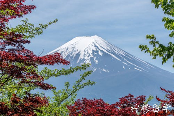 日本留学费用